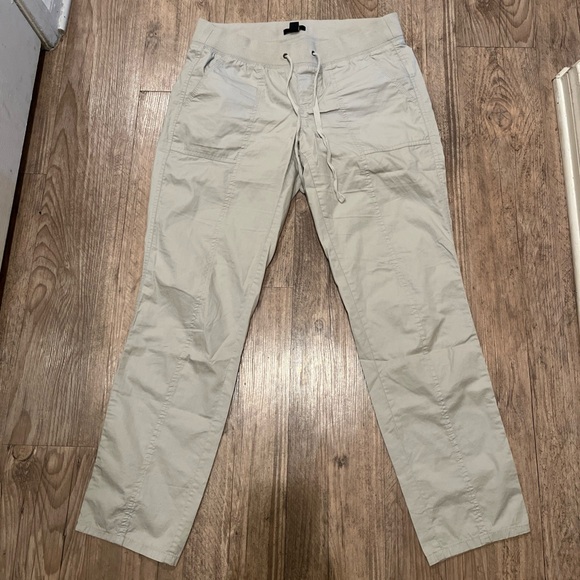 Gap Chino Pull On Drawstring Women’s Lightweight Khaki Pants Size Small - Picture 1 of 6